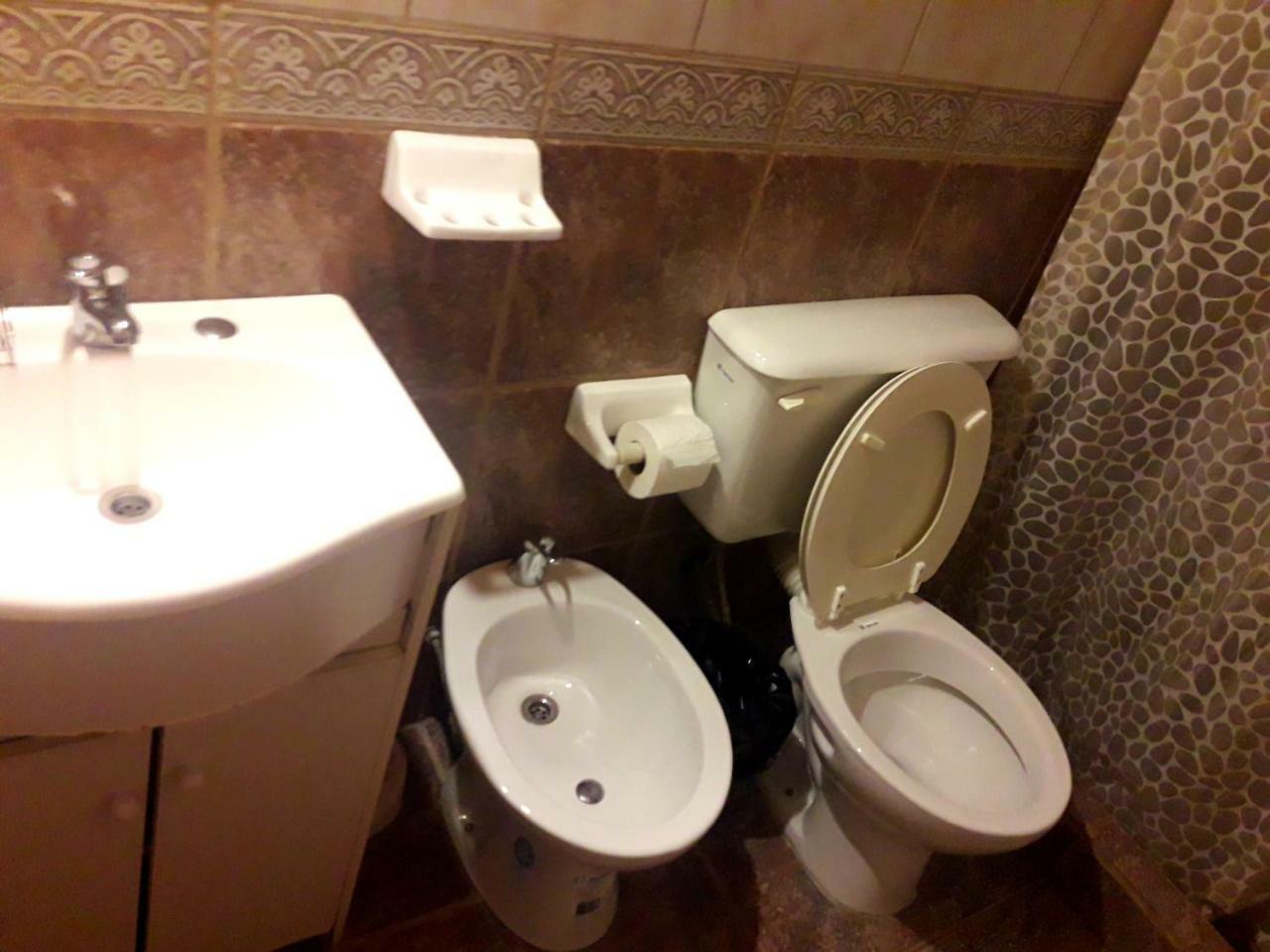 Cabanas Los Nonos El Bolson Luaran gambar